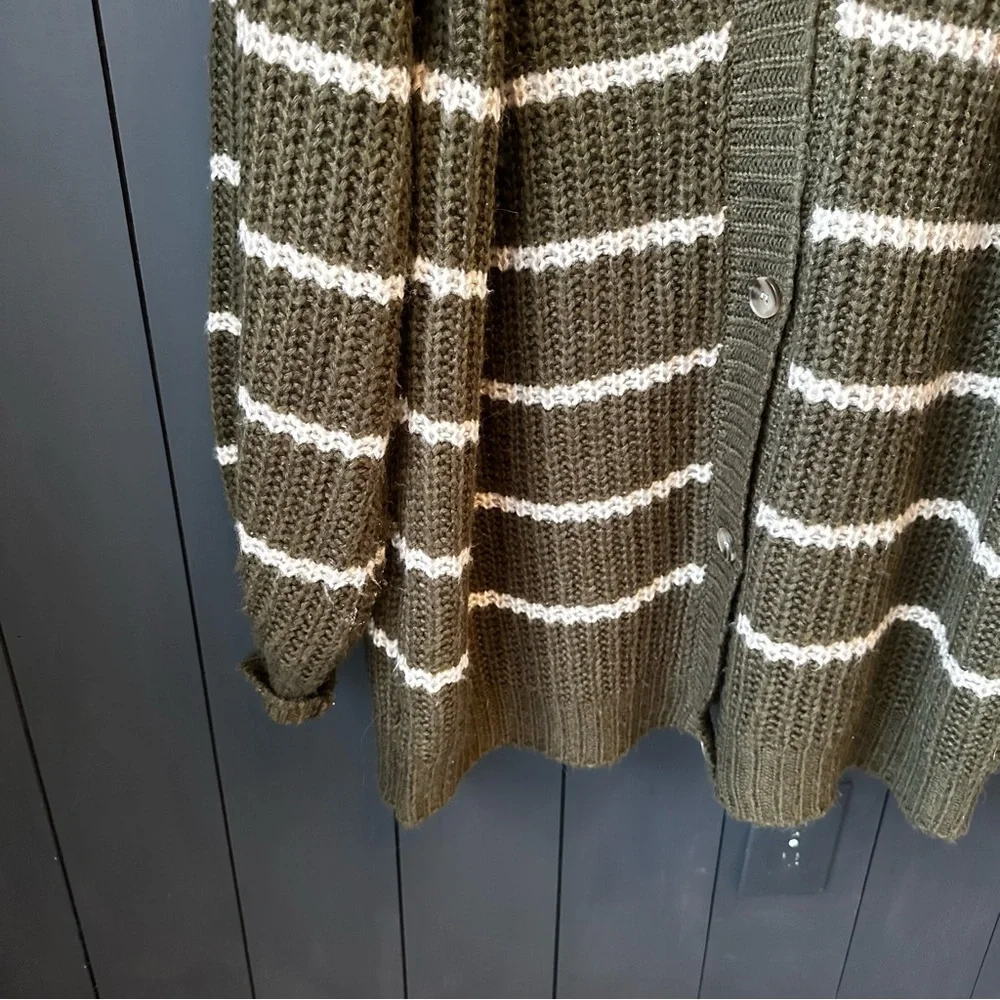 Grampa Core Oversized Slouchy Olive White Striped Sweater sz S‎